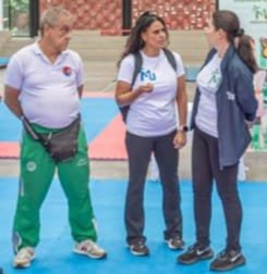 Gran Maestro Renson Quintero Castro 9° Dan coordinando en competencia oficial de taekwondo — Club Master Quint Medellín